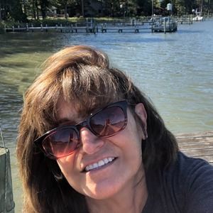 Meet your Posher, Cathy